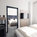 Hotel N9 Nuernberg-city 3*