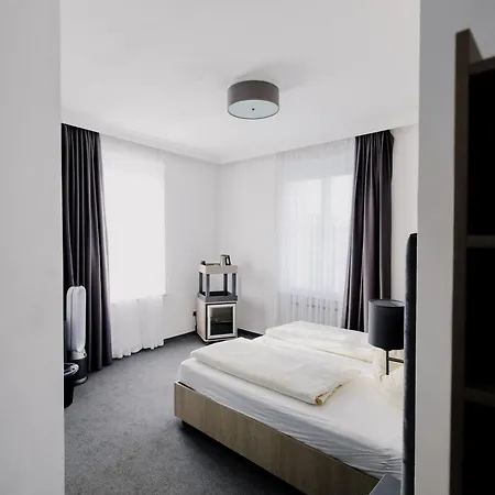 N9 Nuernberg-city 3*